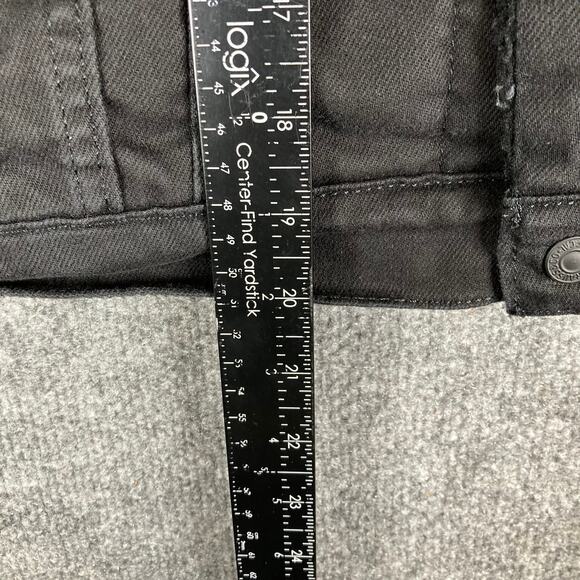 Levi’s Sherpa Lined Trucker Jacket Womens Size M Black Denim Winter Casual - Picture 2 of 7